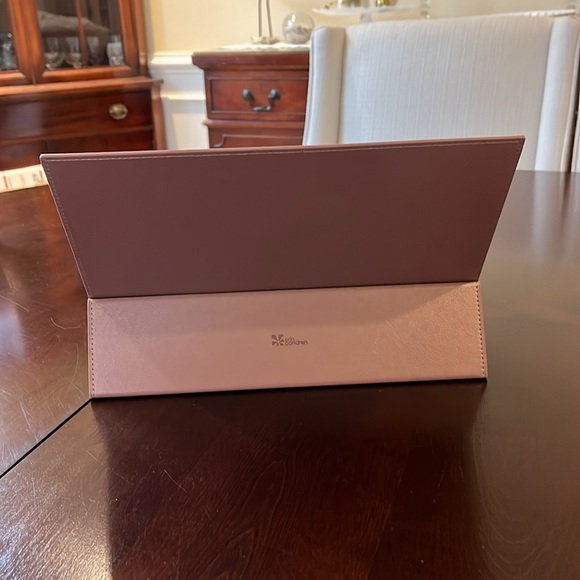 Erin Condren Bundle: vegan leather weekly planner, 3 Snap in Dashboards, pouch - Picture 9 of 16